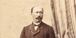 <%# $this->DataItem->marArticleFrom->title %