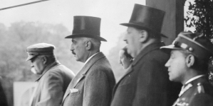 <%# $this->DataItem->marArticleFrom->title %