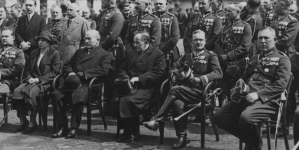 <%# $this->DataItem->marArticleFrom->title %