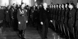 <%# $this->DataItem->marArticleFrom->title %