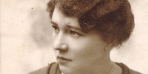 <%# $this->DataItem->marArticleFrom->title %