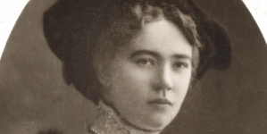 <%# $this->DataItem->marArticleFrom->title %