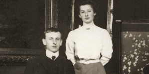 <%# $this->DataItem->marArticleFrom->title %