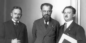 <%# $this->DataItem->marArticleFrom->title %