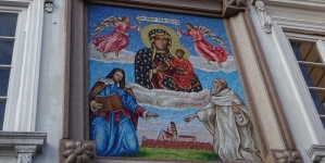 <%# $this->DataItem->marArticleFrom->title %