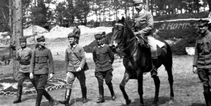 <%# $this->DataItem->marArticleFrom->title %