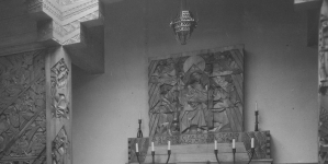 Ekspozycja w pawilonie polskim na Międzynarodowej Wystawie Sztuki Dekoracyjnej i Przemysłu Współczesnego w Paryżu w 1925 r.