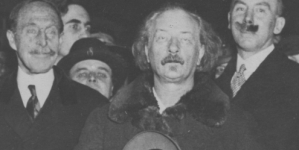 <%# $this->DataItem->marArticleFrom->title %