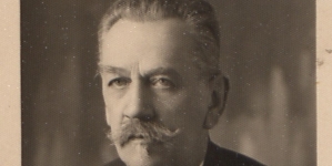 <%# $this->DataItem->marArticleFrom->title %