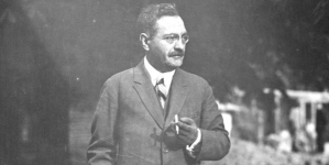 <%# $this->DataItem->marArticleFrom->title %