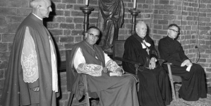 <%# $this->DataItem->marArticleFrom->title %