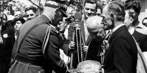 <%# $this->DataItem->marArticleFrom->title %