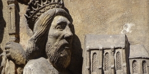 <%# $this->DataItem->marArticleFrom->title %