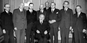 <%# $this->DataItem->marArticleFrom->title %