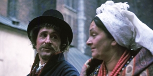 <%# $this->DataItem->marArticleFrom->title %