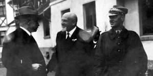 <%# $this->DataItem->marArticleFrom->title %