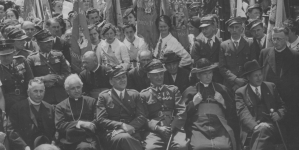 <%# $this->DataItem->marArticleFrom->title %