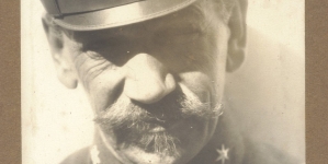 <%# $this->DataItem->marArticleFrom->title %