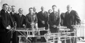 <%# $this->DataItem->marArticleFrom->title %