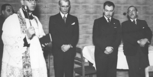 <%# $this->DataItem->marArticleFrom->title %