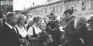 DWA DOKTORATY ZA ZAOLZIE