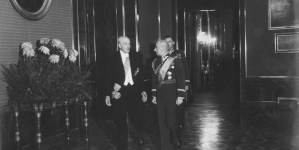 <%# $this->DataItem->marArticleFrom->title %