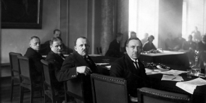 <%# $this->DataItem->marArticleFrom->title %