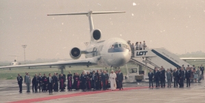 <%# $this->DataItem->marArticleFrom->title %