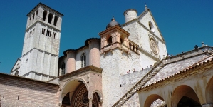 Z WOLI LUDU WYNIESIONY NA OŁTARZE