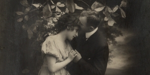 NAŁOGOWO CAŁOWAŁ KOBIETY