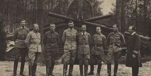 <%# $this->DataItem->marArticleFrom->title %