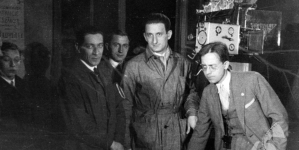 <%# $this->DataItem->marArticleFrom->title %