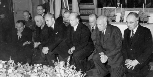 <%# $this->DataItem->marArticleFrom->title %