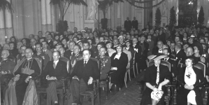 <%# $this->DataItem->marArticleFrom->title %