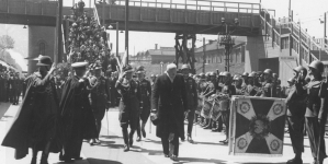 <%# $this->DataItem->marArticleFrom->title %