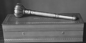 <%# $this->DataItem->marArticleFrom->title %