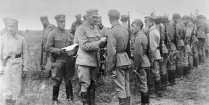 <%# $this->DataItem->marArticleFrom->title %