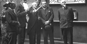 <%# $this->DataItem->marArticleFrom->title %