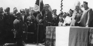 <%# $this->DataItem->marArticleFrom->title %