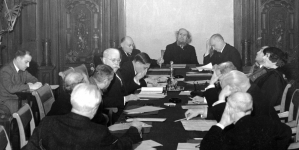 <%# $this->DataItem->marArticleFrom->title %