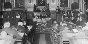 <%# $this->DataItem->marArticleFrom->title %