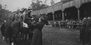 <%# $this->DataItem->marArticleFrom->title %