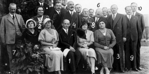 <%# $this->DataItem->marArticleFrom->title %