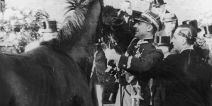 <%# $this->DataItem->marArticleFrom->title %