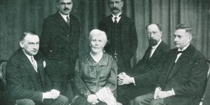 <%# $this->DataItem->marArticleFrom->title %