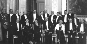 <%# $this->DataItem->marArticleFrom->title %