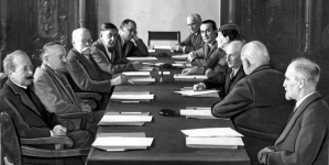 <%# $this->DataItem->marArticleFrom->title %