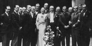 <%# $this->DataItem->marArticleFrom->title %