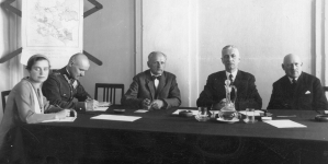 <%# $this->DataItem->marArticleFrom->title %