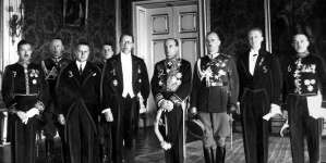 <%# $this->DataItem->marArticleFrom->title %